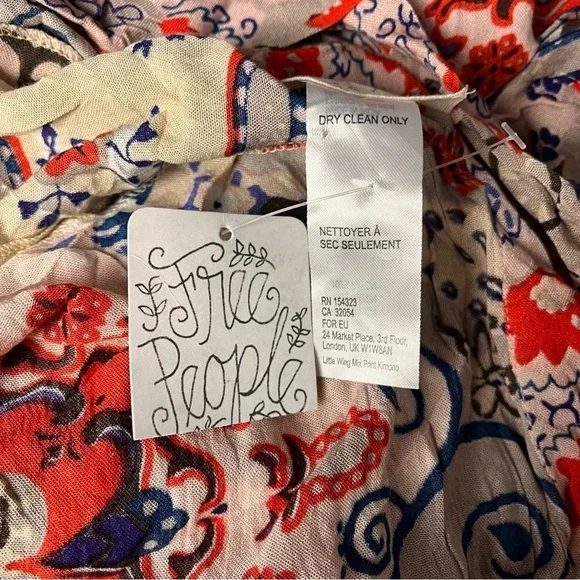 NWT Free People | Little Wing Paisley Kimono in Natural Size: One Size Fits Most - Picture 11 of 12